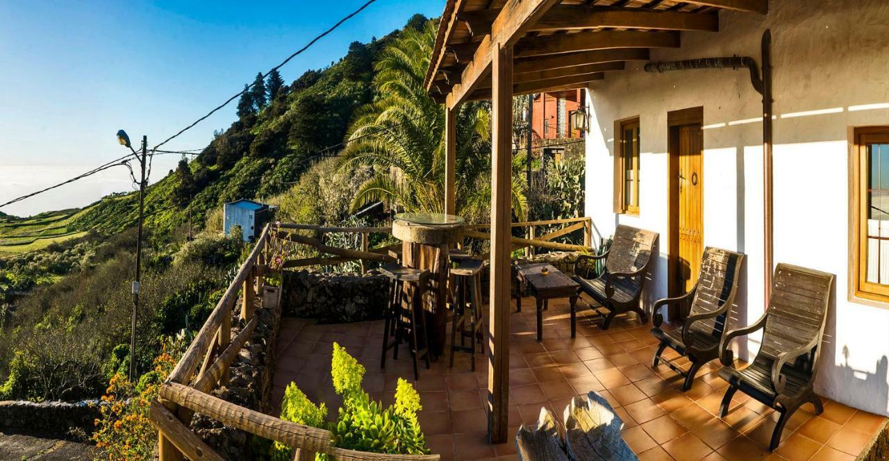 Hostal Geranios Rojos Las Rosas  Exterior foto